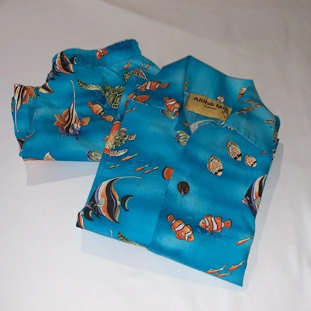 Gently Loved Toddler Aloha Mo’i Short Set Adorableble